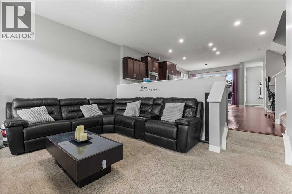 240 Evanspark Gardens Nw, Calgary, Alberta  T3P 0G5 - Photo 5 - A2260593