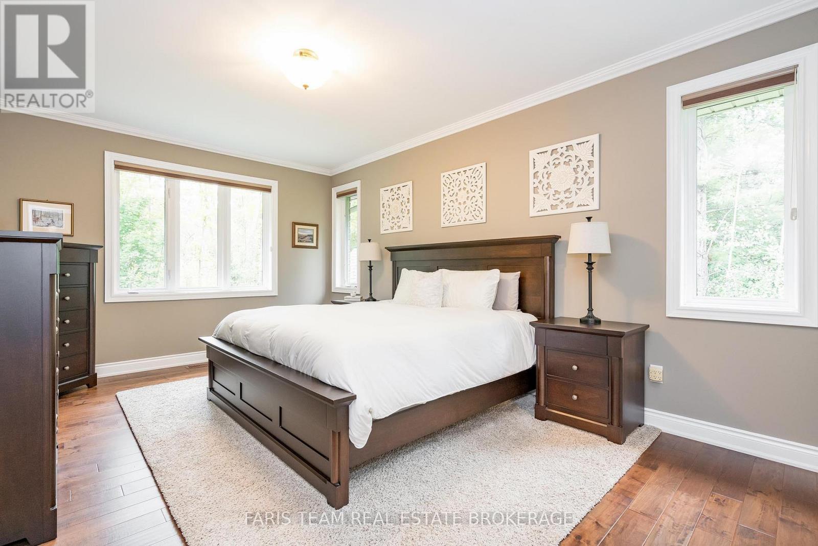 1559 Rimkey Crescent, Severn, Ontario  L3V 0E9 - Photo 17 - S12453606