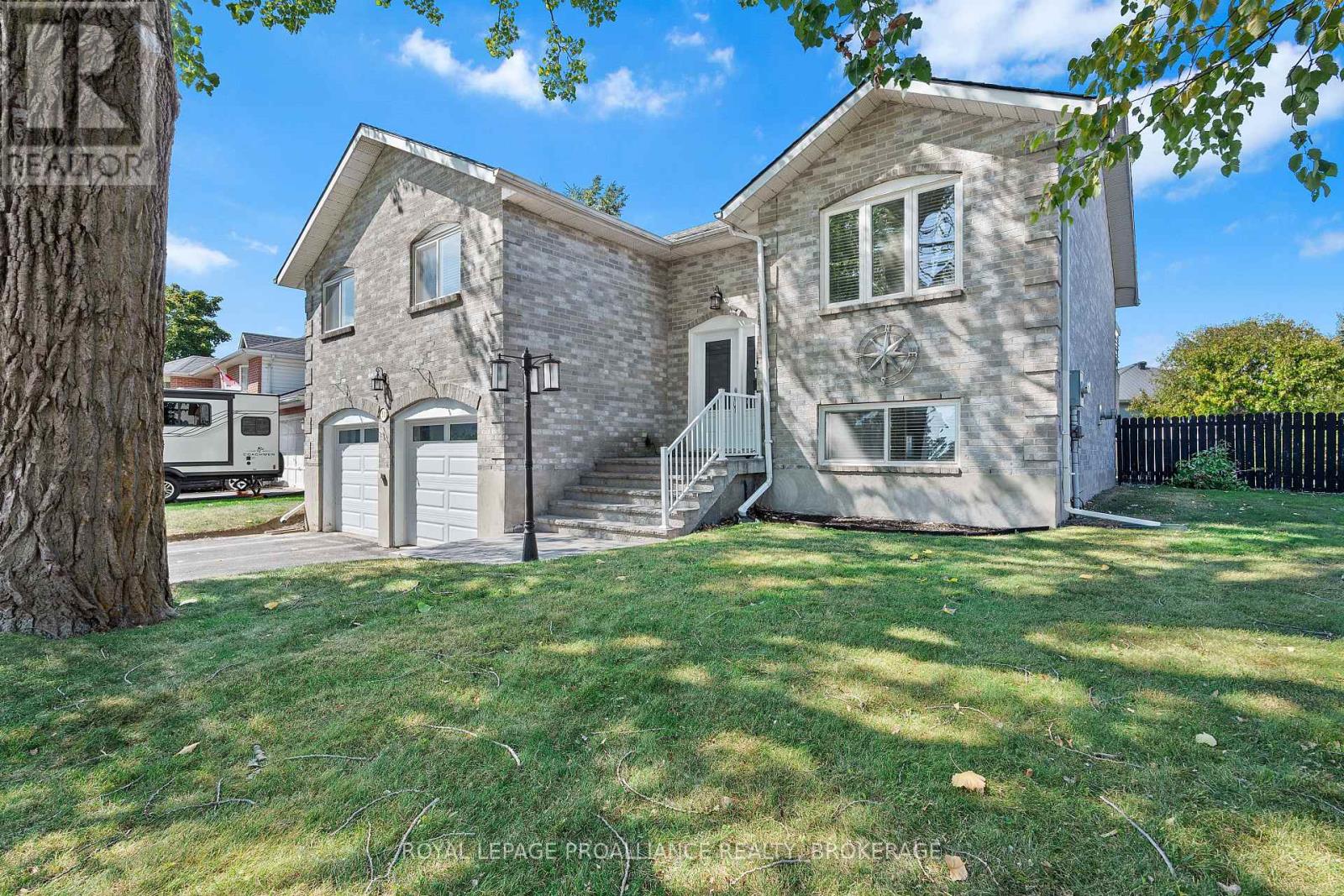 50 DAVEY CRESCENT, Loyalist, Ontario