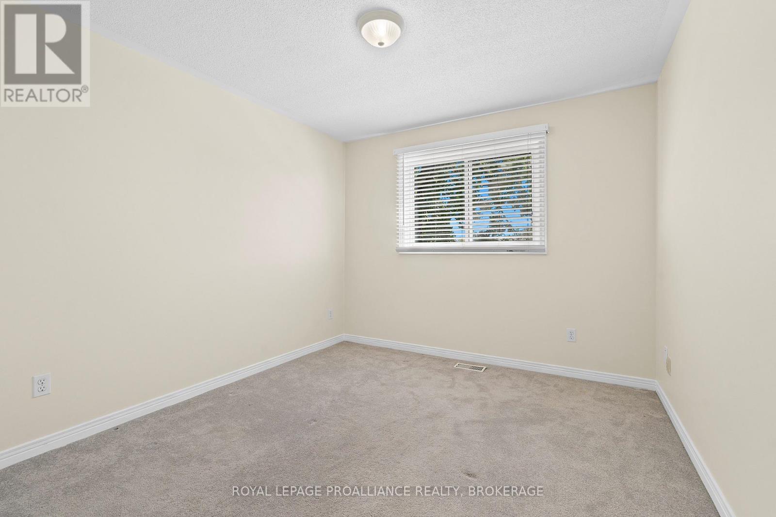 50 Davey Crescent, Loyalist, Ontario  K7N 1X7 - Photo 25 - X12453639