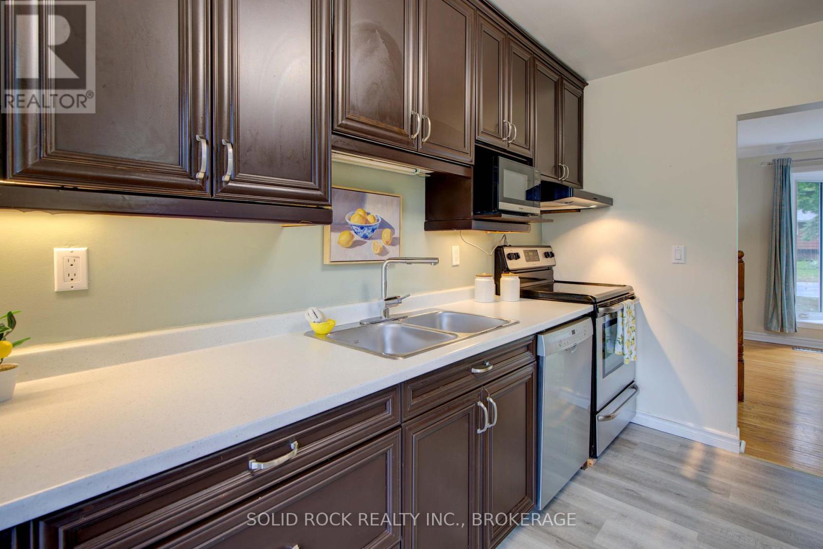 82 Queen Mary Road, Kingston, Ontario  K7M 2A5 - Photo 18 - X12453723