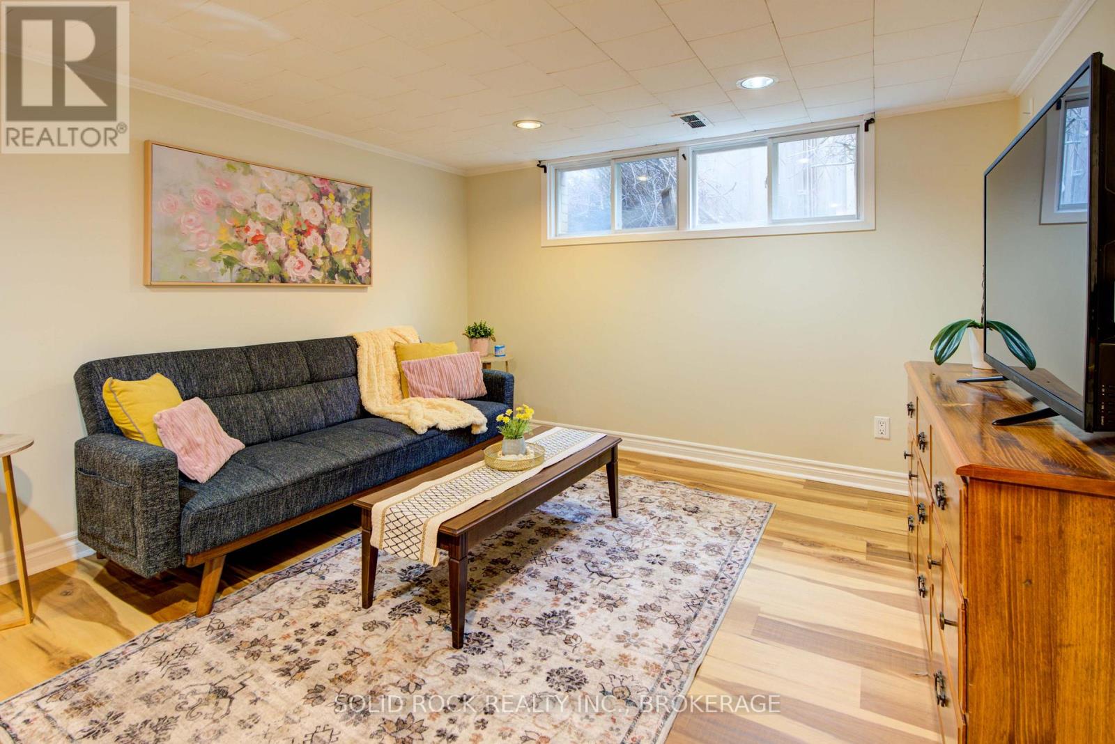 82 Queen Mary Road, Kingston, Ontario  K7M 2A5 - Photo 29 - X12453723