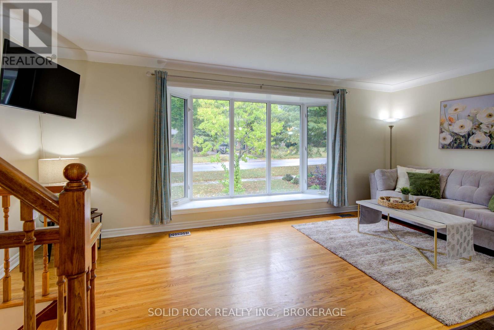 82 Queen Mary Road, Kingston, Ontario  K7M 2A5 - Photo 7 - X12453723