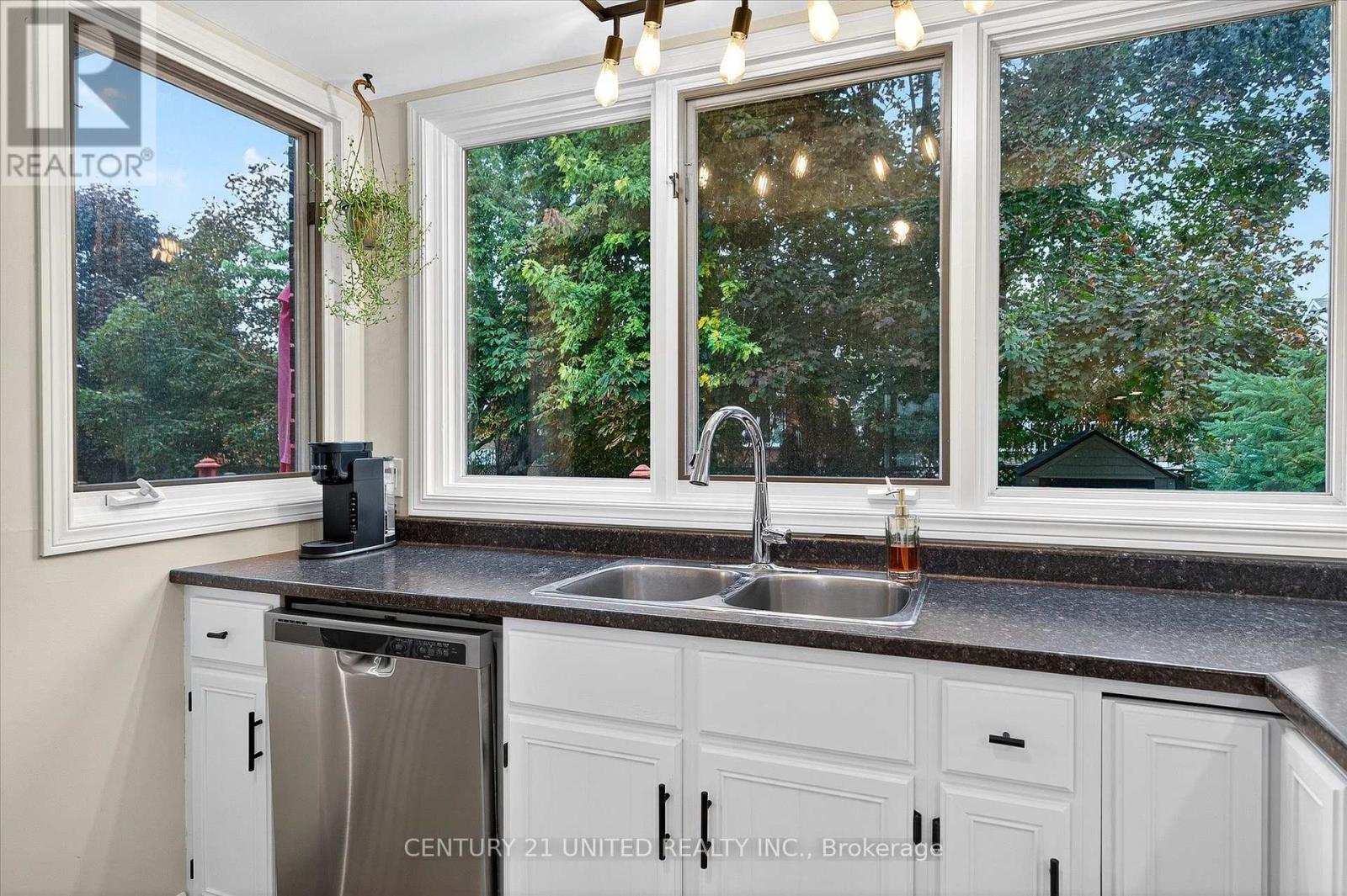 1481 Wildlark Drive, Peterborough, Ontario  K9K 1X4 - Photo 16 - X12453636