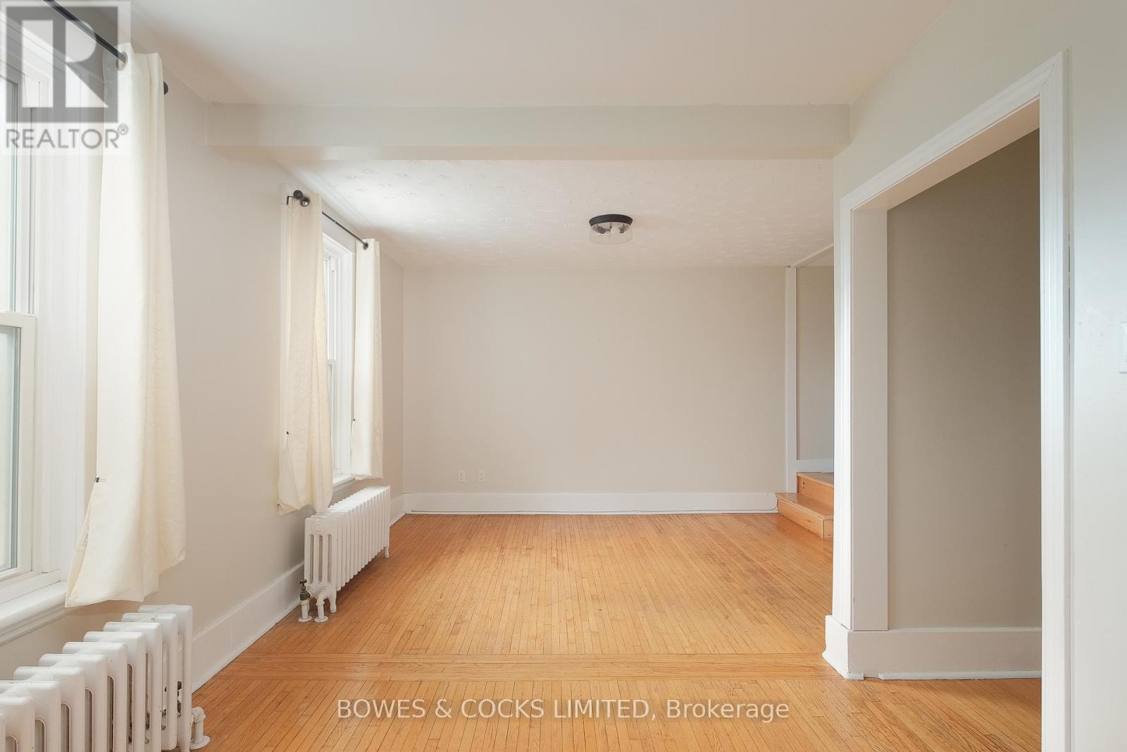 530 Chamberlain Street, Peterborough, Ontario  K9J 4L5 - Photo 17 - X12453761