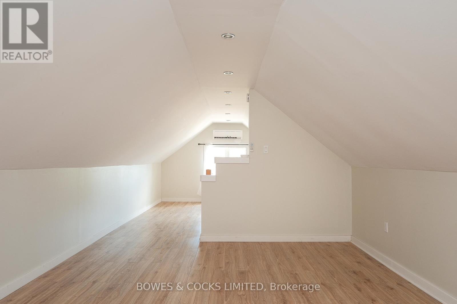 530 Chamberlain Street, Peterborough, Ontario  K9J 4L5 - Photo 24 - X12453761