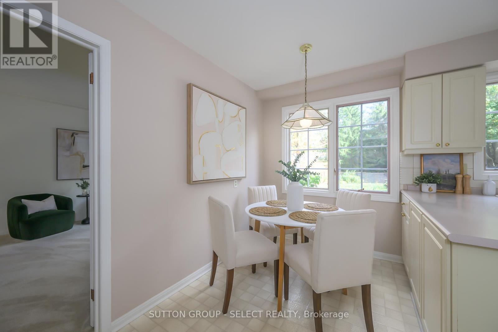 77 Hampton Court, London North, Ontario  N6H 2P3 - Photo 30 - X12453685
