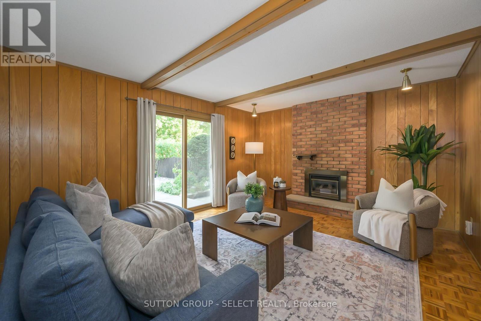 77 Hampton Court, London North, Ontario  N6H 2P3 - Photo 34 - X12453685