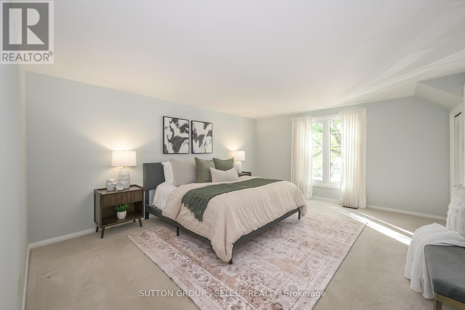 77 Hampton Court, London North, Ontario  N6H 2P3 - Photo 38 - X12453685