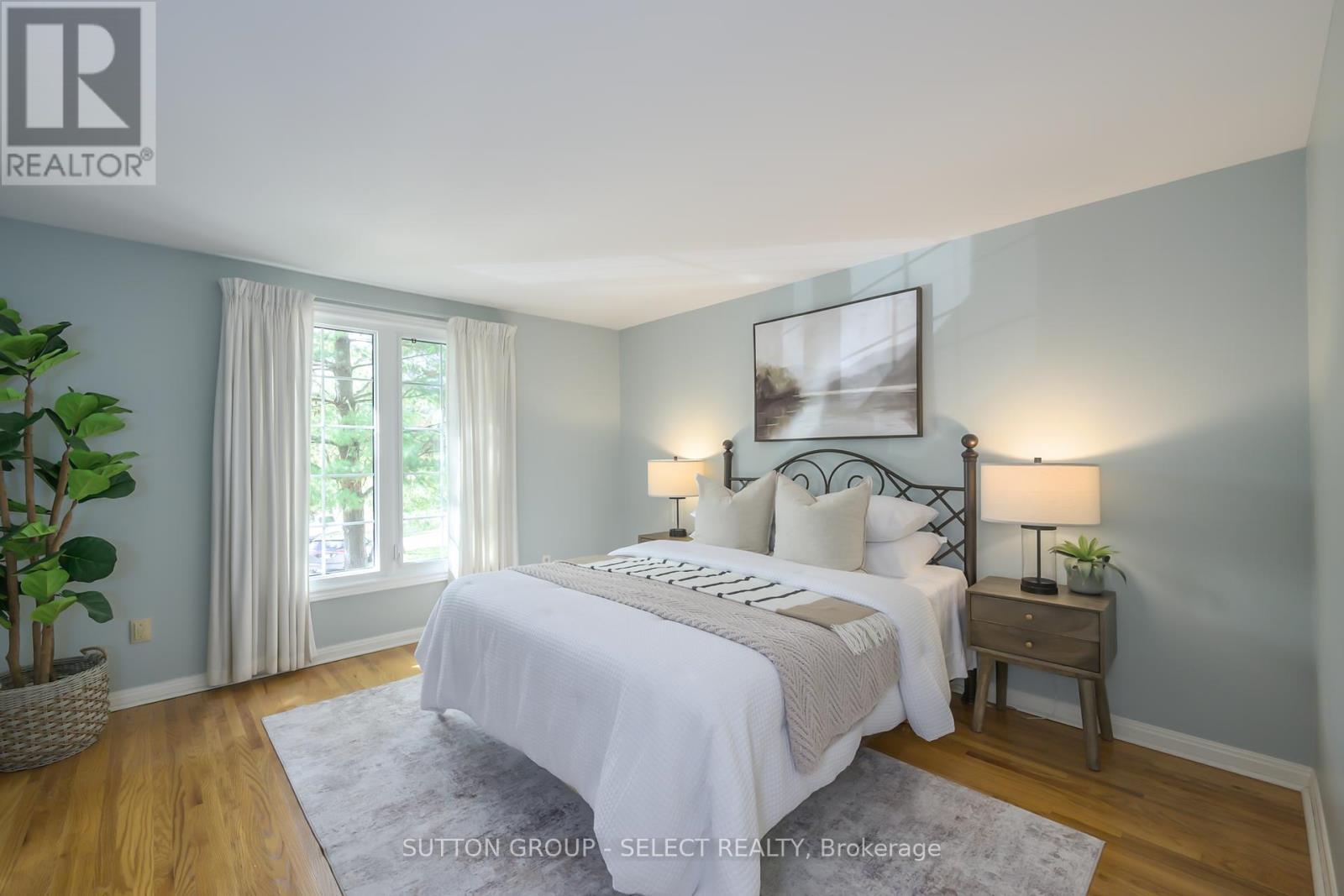 77 Hampton Court, London North, Ontario  N6H 2P3 - Photo 41 - X12453685