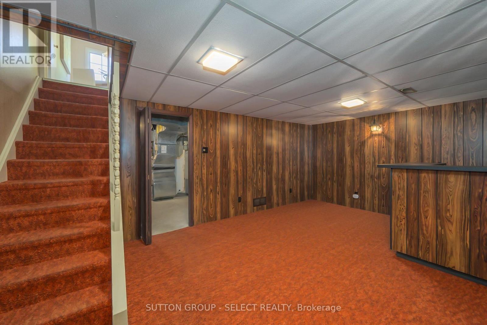 77 Hampton Court, London North, Ontario  N6H 2P3 - Photo 44 - X12453685