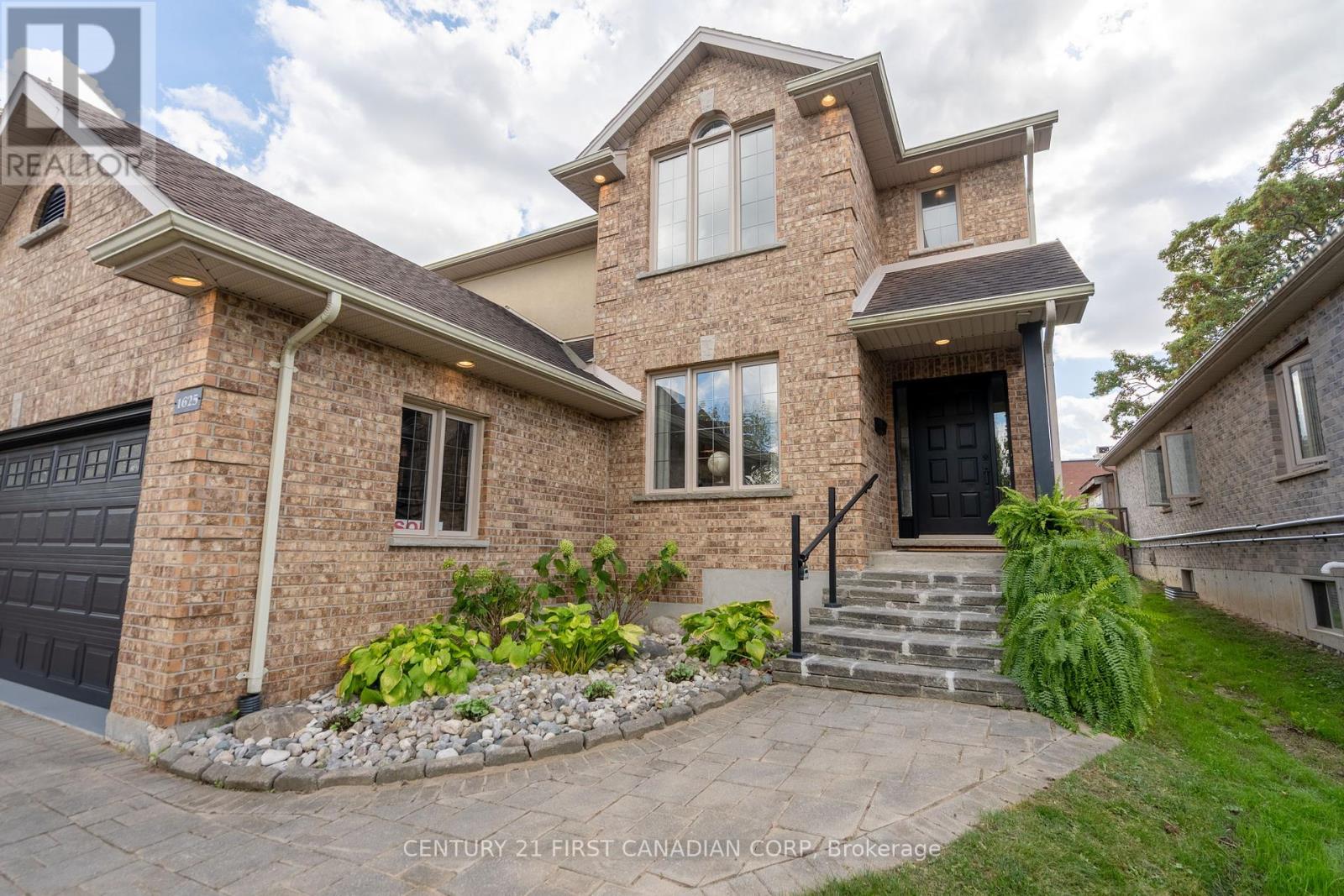 1625 Shore Road, London South, Ontario  N6K 4Z5 - Photo 4 - X12453700
