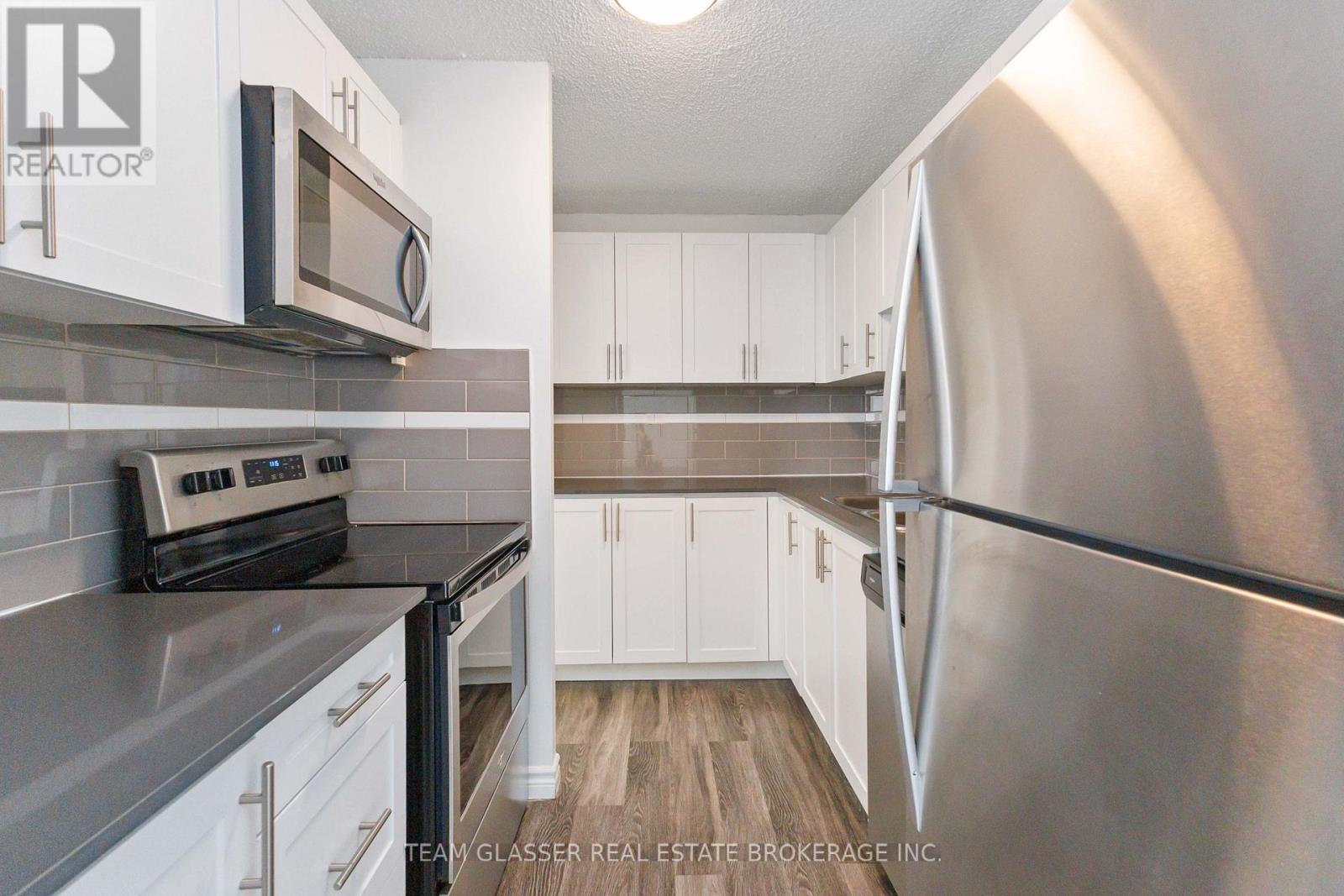 1806 - 340 Colborne Street, London, Ontario  N6B 3N1 - Photo 17 - X12453704
