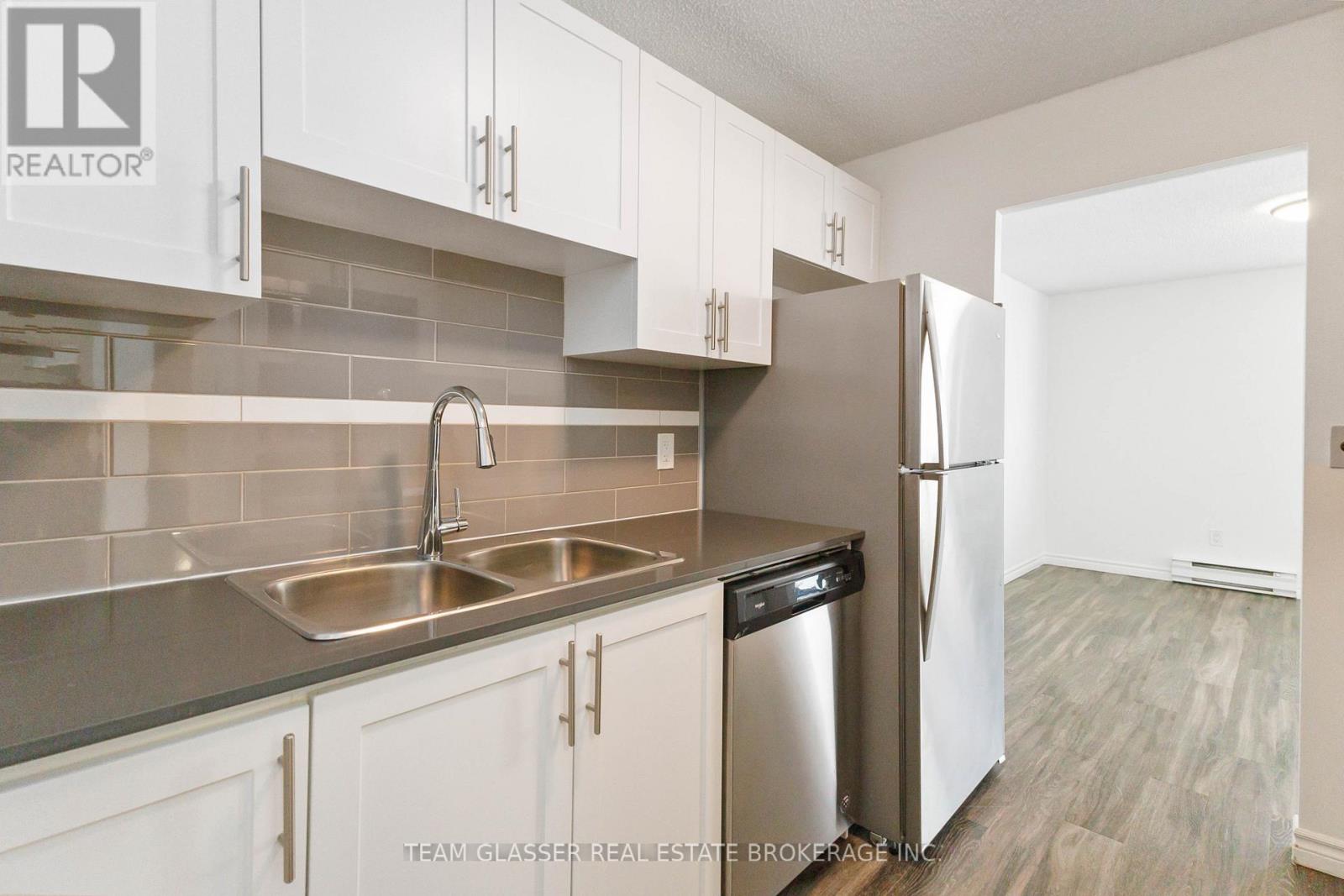 1806 - 340 Colborne Street, London, Ontario  N6B 3N1 - Photo 20 - X12453704
