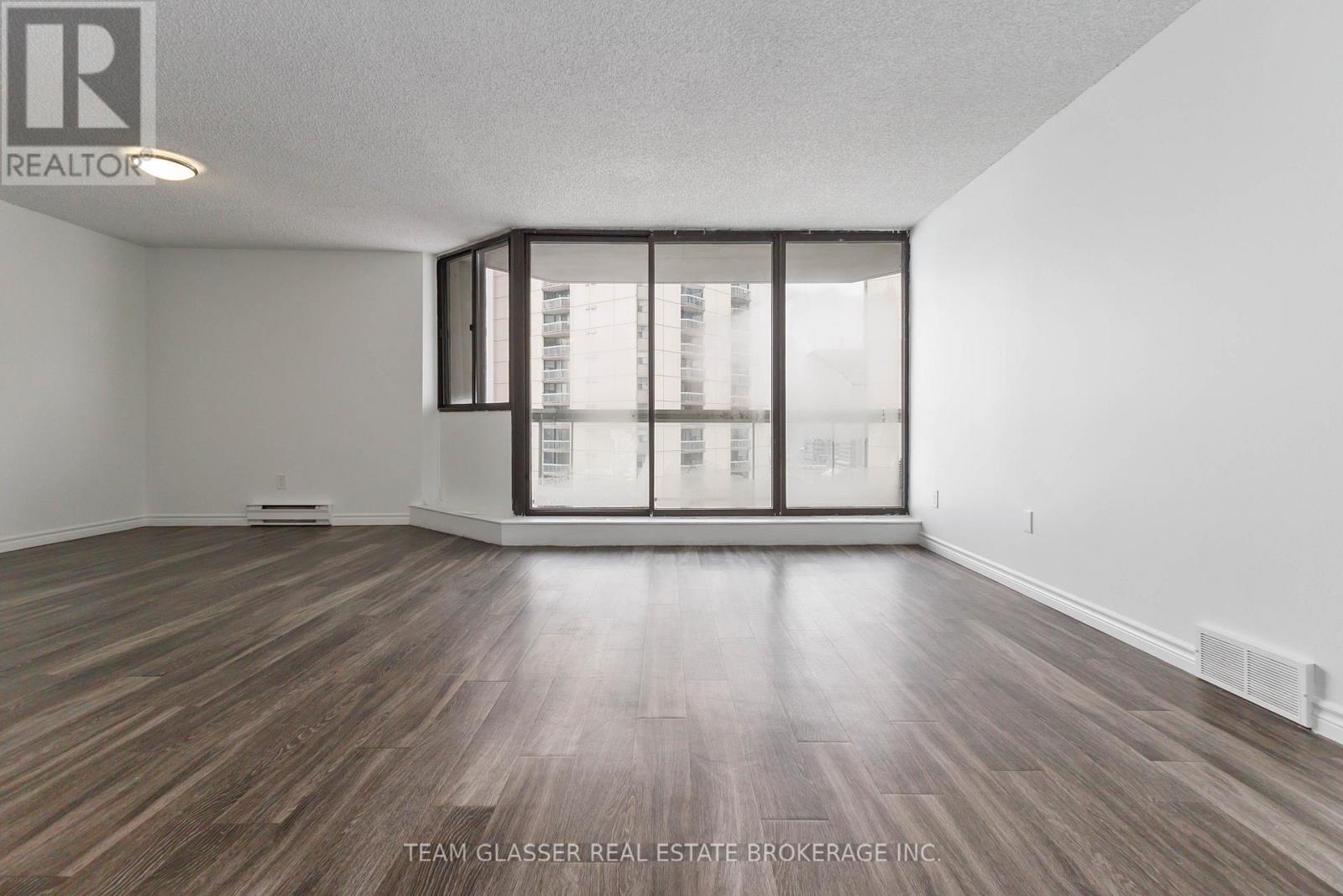 1806 - 340 Colborne Street, London, Ontario  N6B 3N1 - Photo 7 - X12453704