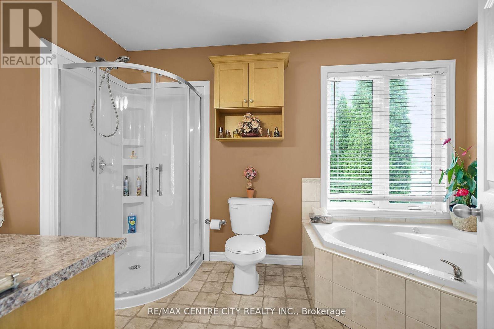 1307 Nicole Avenue, London North, Ontario  N5X 4M7 - Photo 27 - X12453709