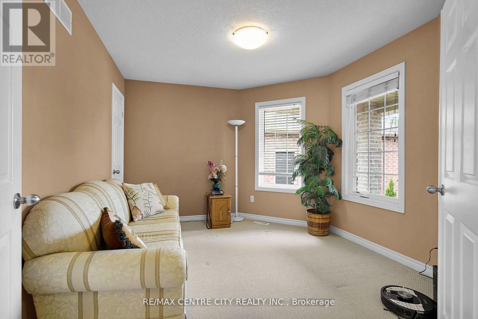1307 Nicole Avenue, London North, Ontario  N5X 4M7 - Photo 8 - X12453709