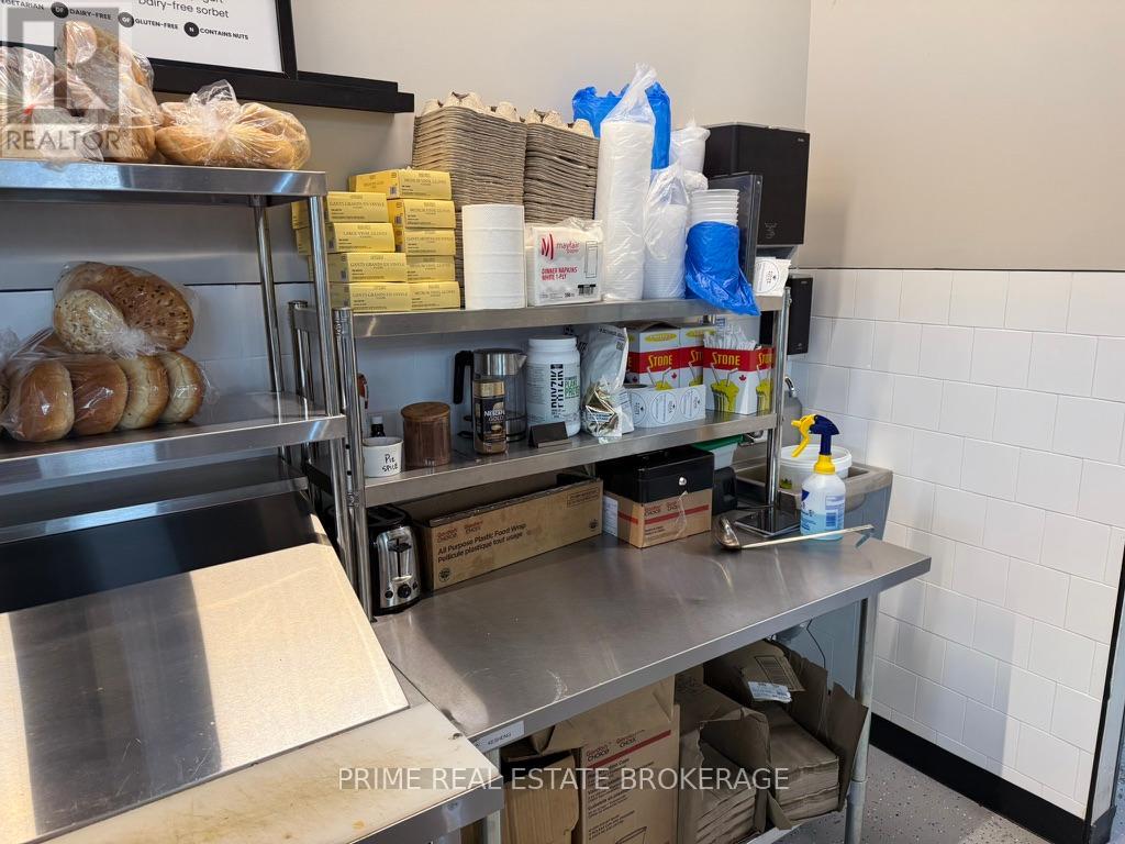 103 - 22499 Jefferies Road, Middlesex Centre, Ontario  N0L 1R0 - Photo 10 - X12453747