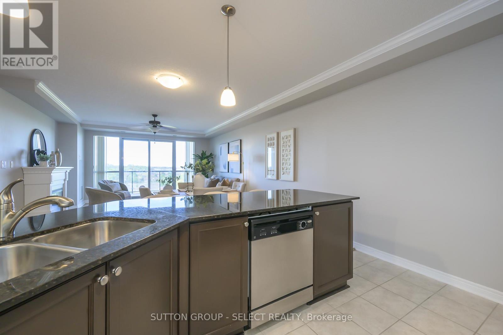 908 - 1030 Coronation Drive, London North, Ontario  N6G 0G5 - Photo 11 - X12453792