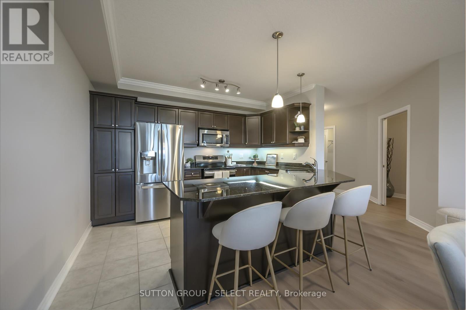 908 - 1030 Coronation Drive, London North, Ontario  N6G 0G5 - Photo 8 - X12453792
