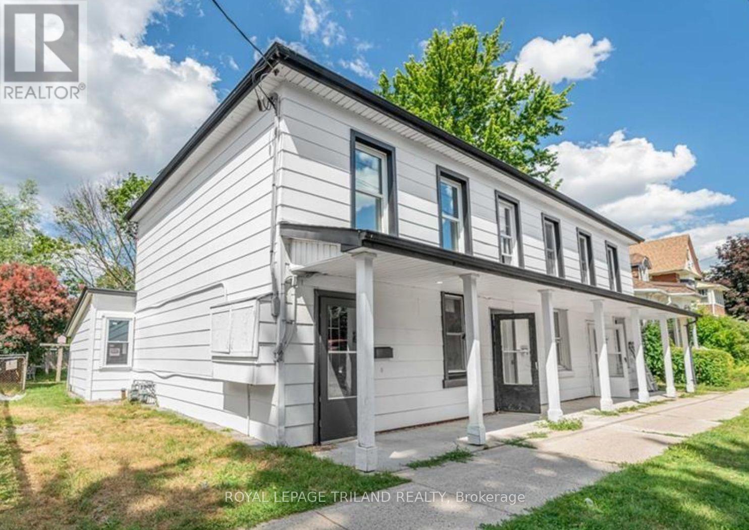 11 Scott Street, St. Thomas, Ontario  N5P 1K1 - Photo 18 - X12453823