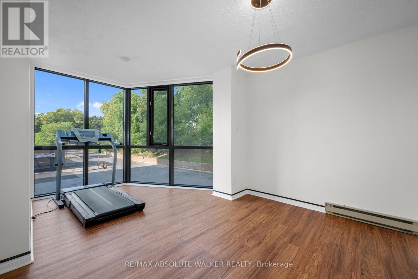414 - 2871 Richmond Road, Ottawa, Ontario  K2B 8M5 - Photo 9 - X12453694