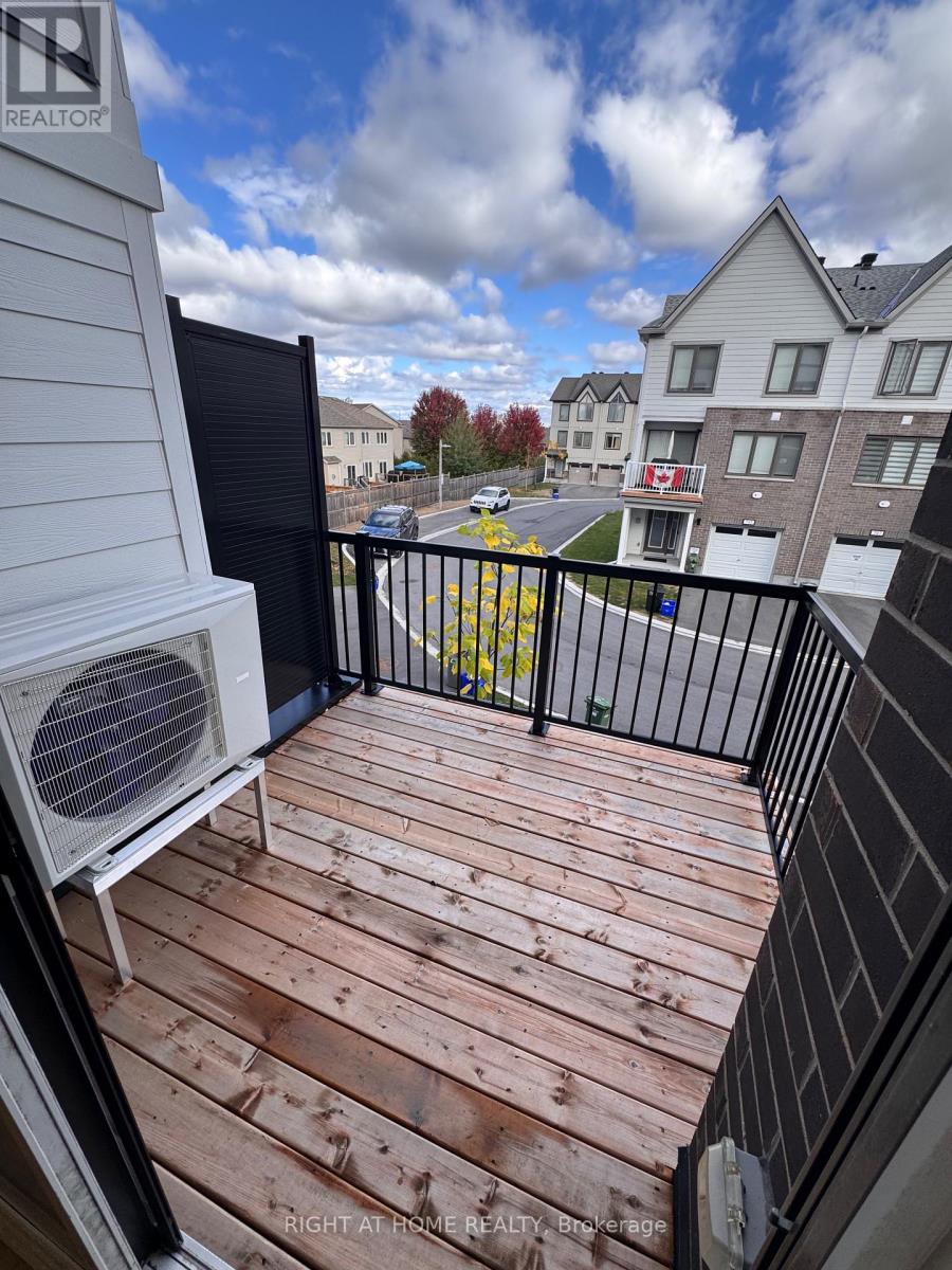 794 Kinstead Private, Ottawa, Ontario  K2S 3B3 - Photo 10 - X12453699