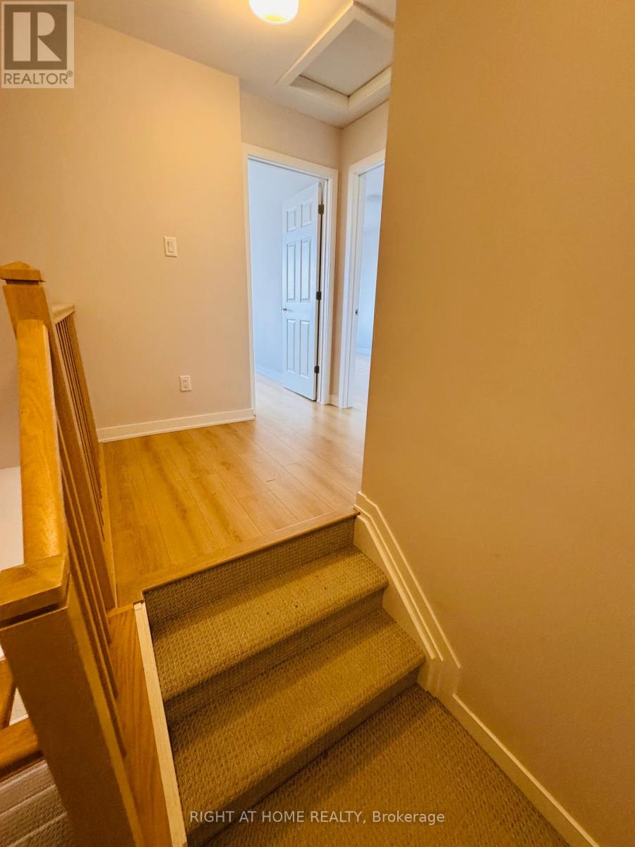 794 Kinstead Private, Ottawa, Ontario  K2S 3B3 - Photo 12 - X12453699