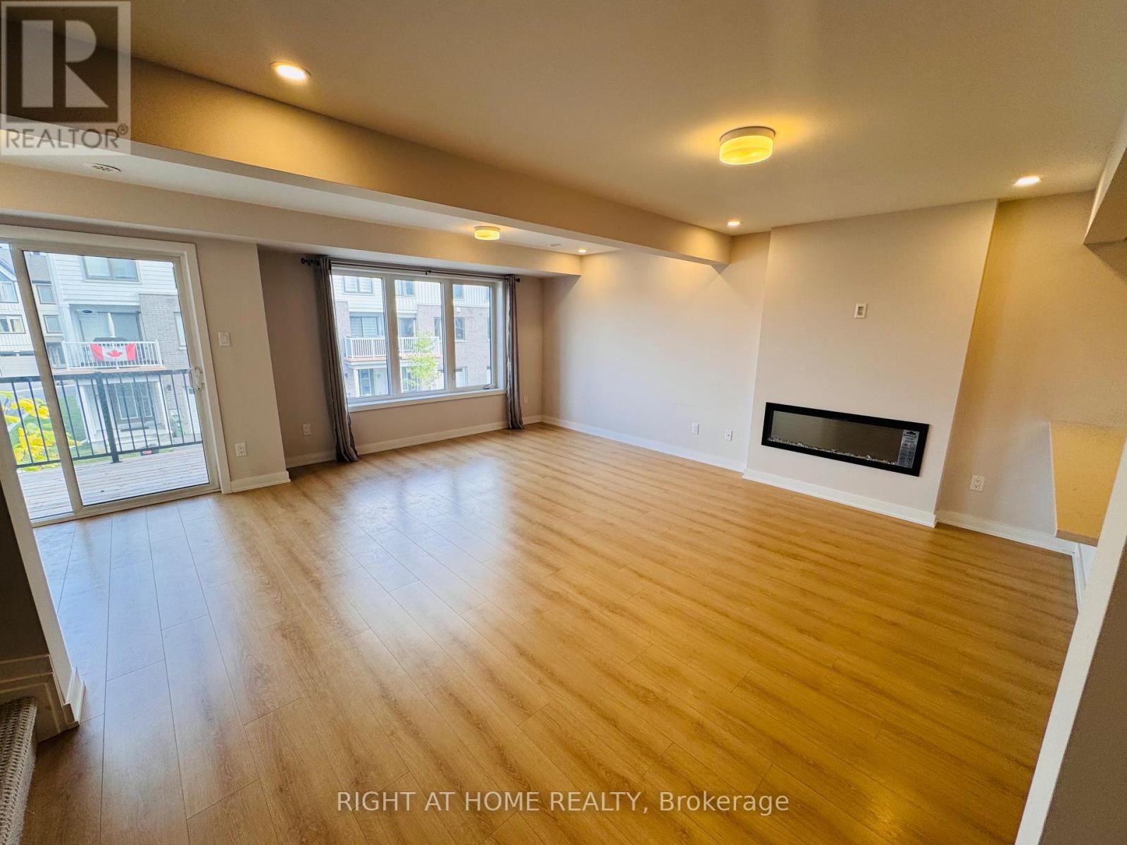 794 Kinstead Private, Ottawa, Ontario  K2S 3B3 - Photo 7 - X12453699