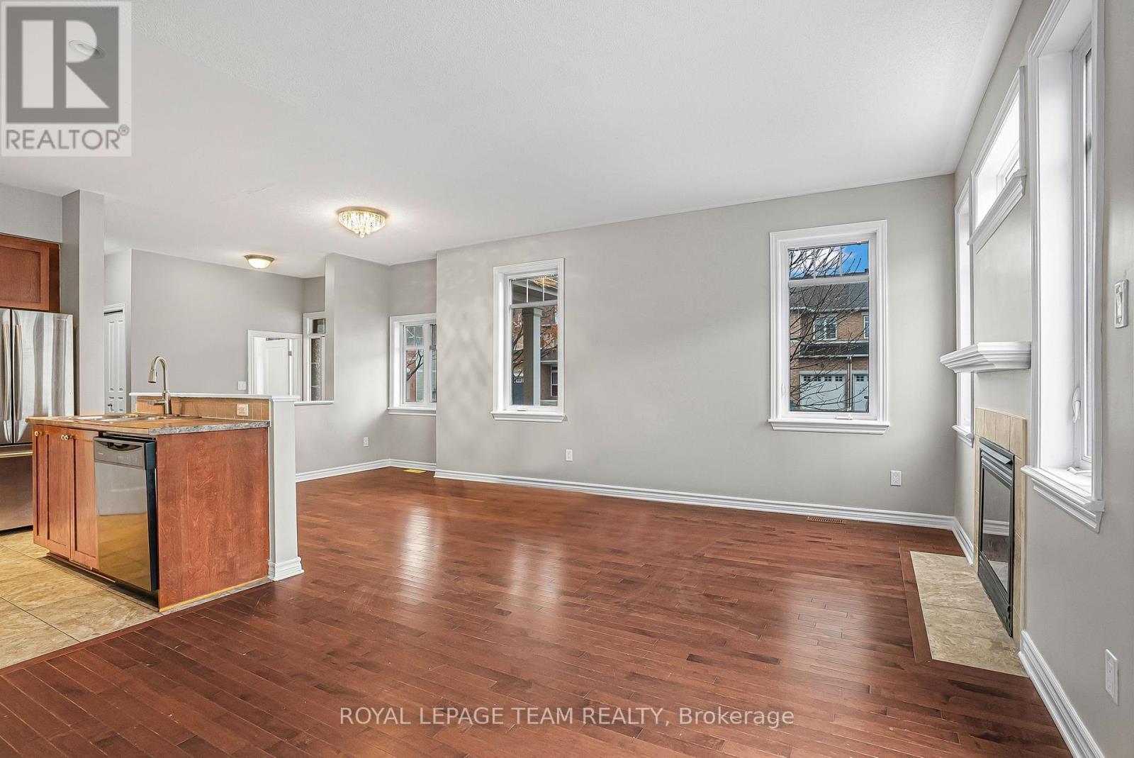 74 Madelon Drive, Ottawa, Ontario  K2J 5C5 - Photo 20 - X12453708