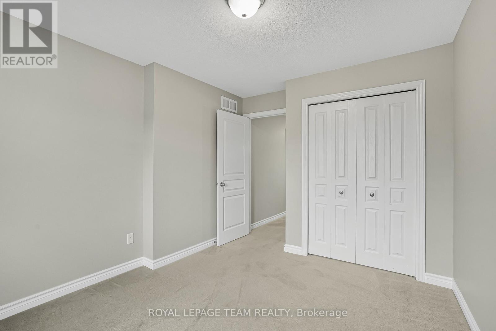 74 Madelon Drive, Ottawa, Ontario  K2J 5C5 - Photo 40 - X12453708