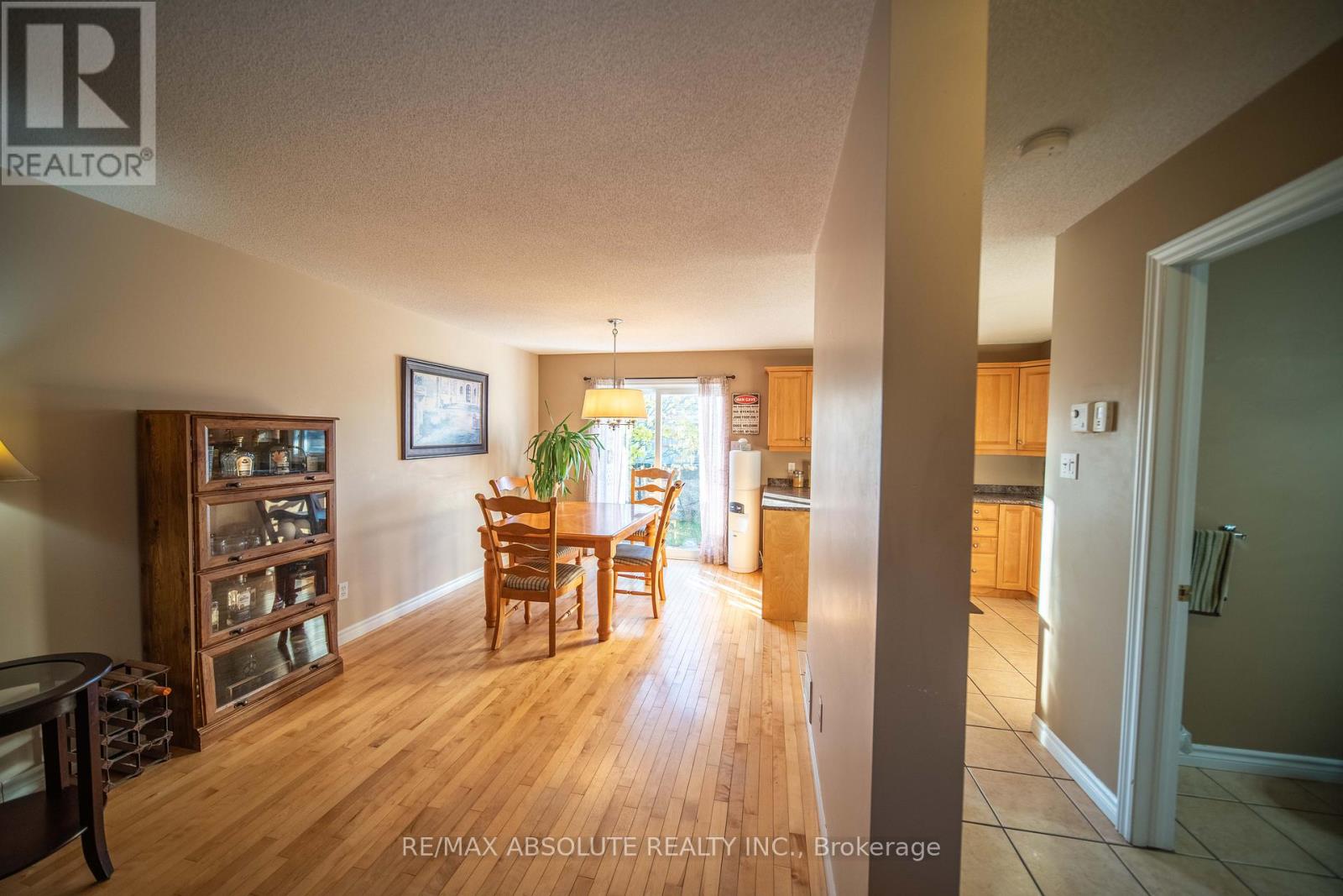 40 Roger Crescent, Casselman, Ontario  K0A 1M0 - Photo 10 - X12453774