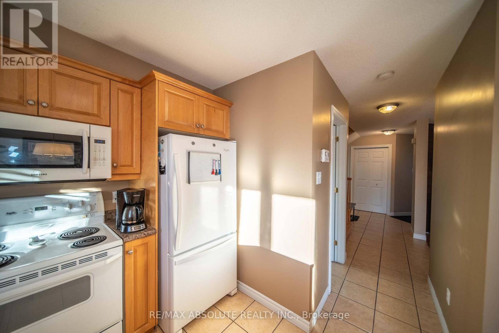 40 Roger Crescent, Casselman, Ontario  K0A 1M0 - Photo 17 - X12453774