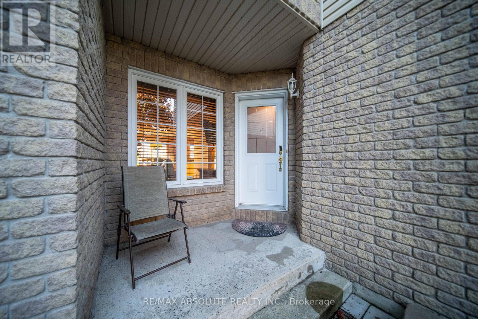40 Roger Crescent, Casselman, Ontario  K0A 1M0 - Photo 6 - X12453774
