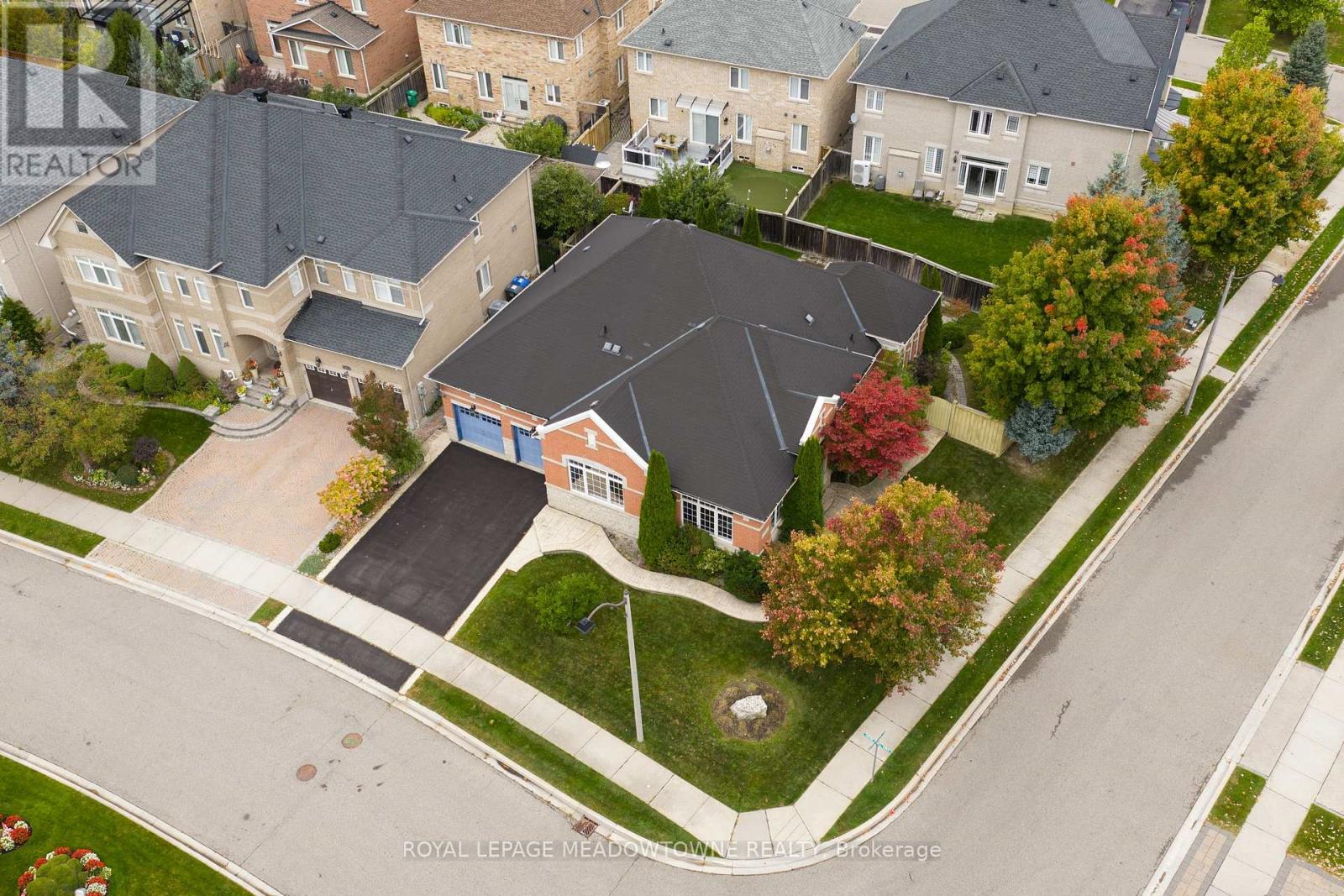 32 Nova Scotia Road, Brampton, Ontario  L6Y 5K5 - Photo 47 - W12452892