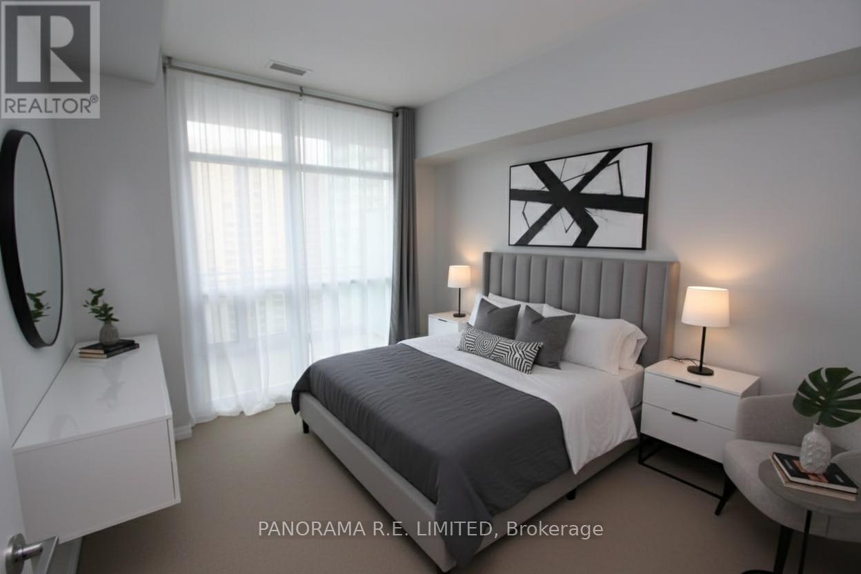 2408 - 223 Webb Drive, Mississauga, Ontario  L5B 0E8 - Photo 11 - W12453550
