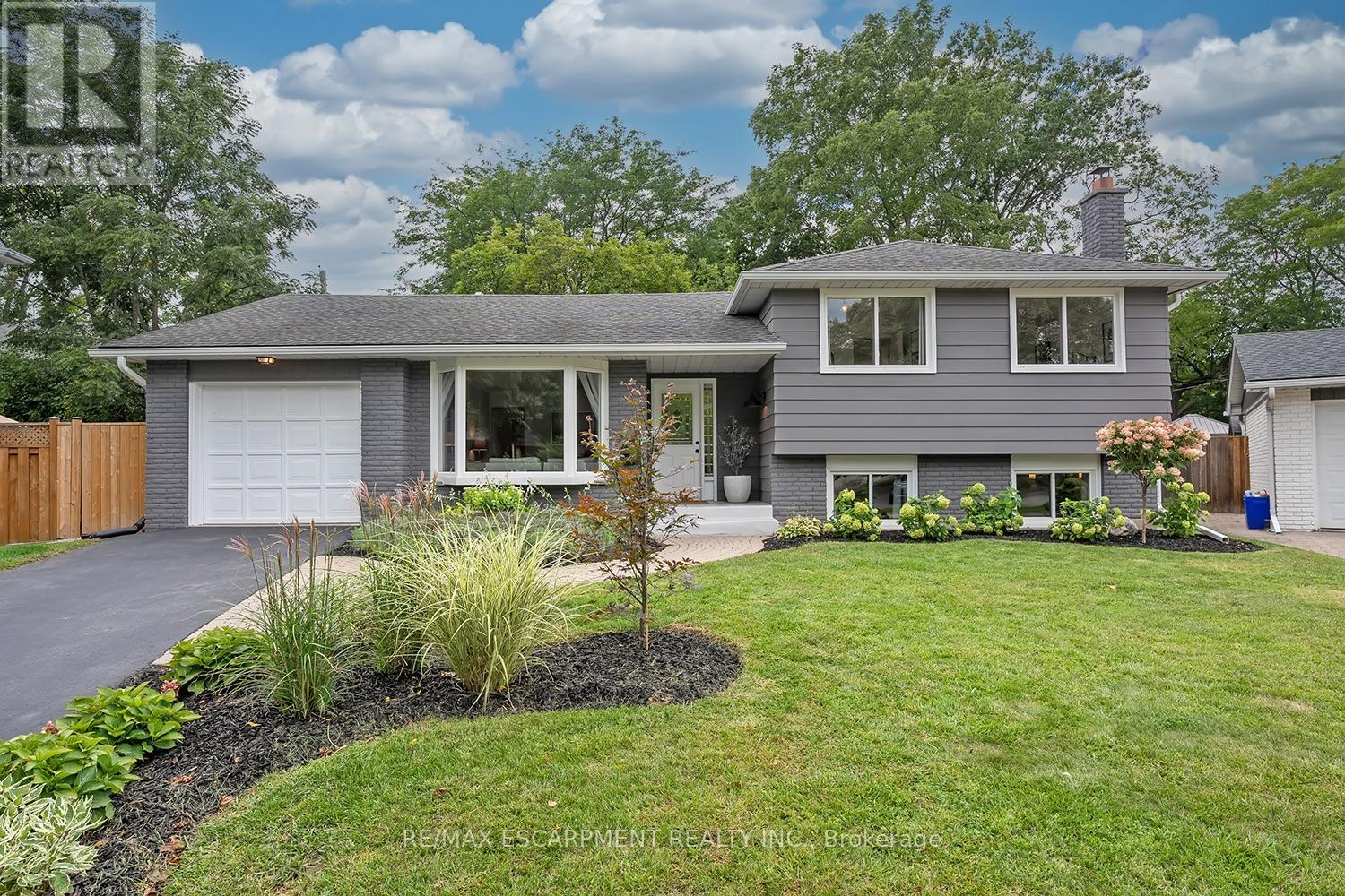 406 OAKWOOD DRIVE, Burlington, Ontario