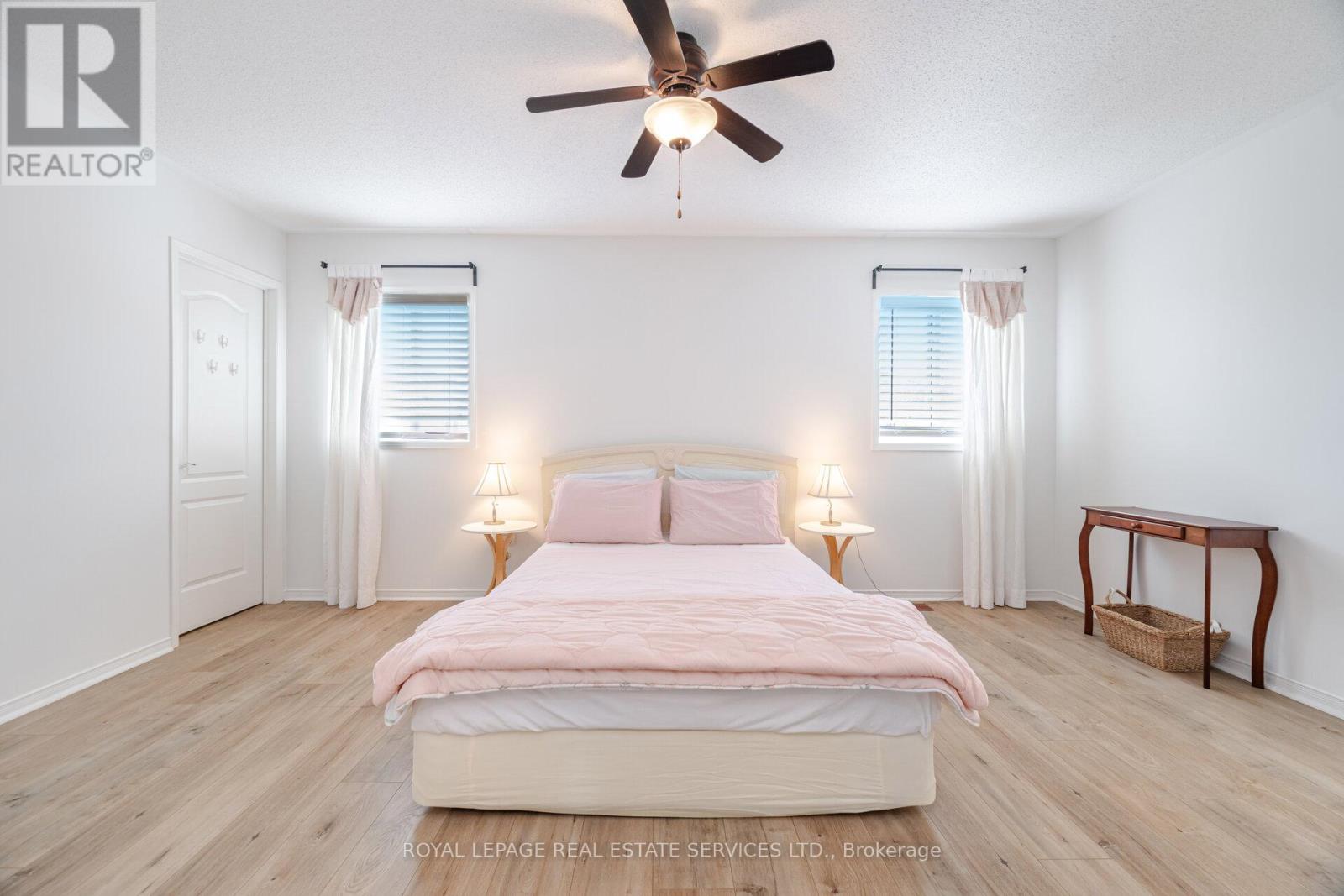 3896 Bloomington Crescent, Mississauga, Ontario  L5M 7H4 - Photo 26 - W12453570