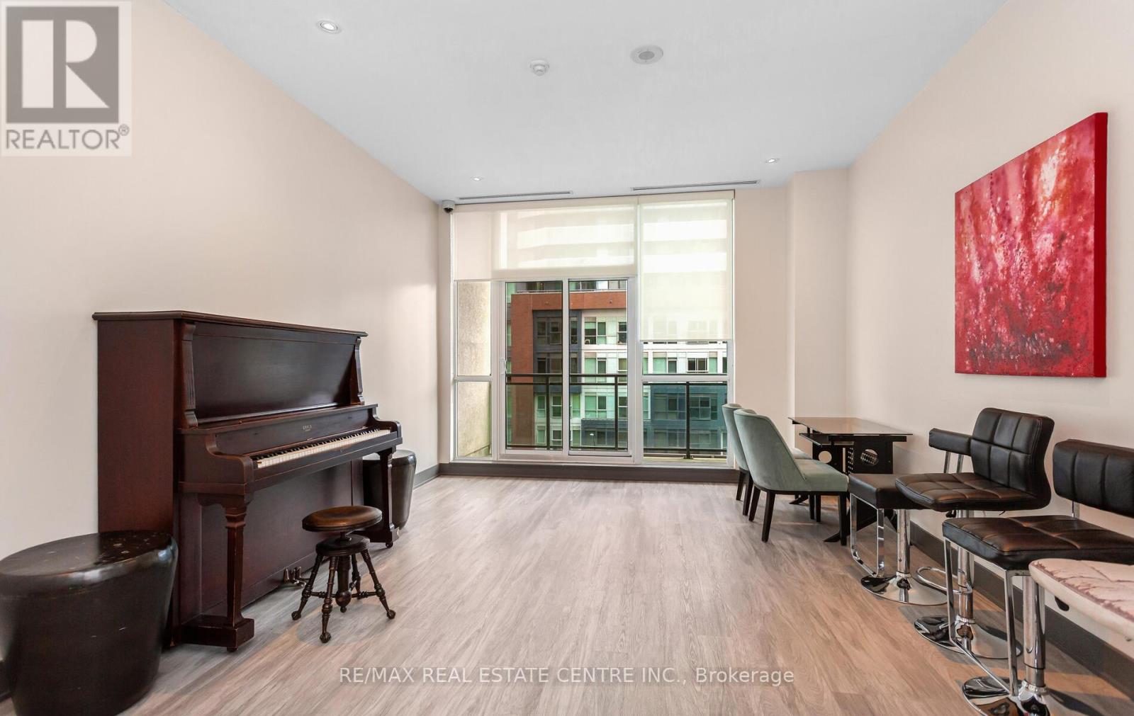 1504 - 4065 Brickstone Mews, Mississauga, Ontario  L5B 0G3 - Photo 37 - W12453585