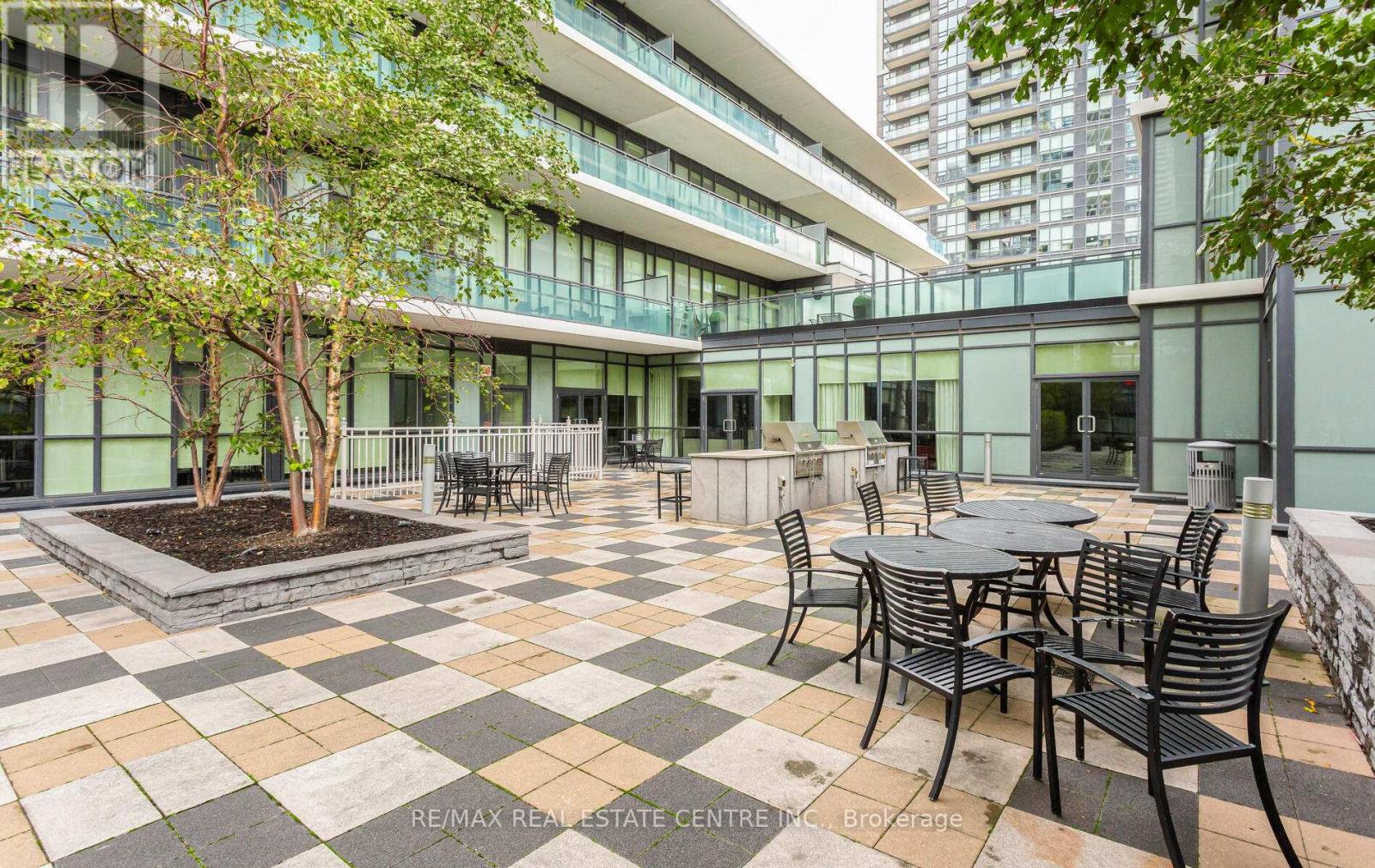 1504 - 4065 Brickstone Mews, Mississauga, Ontario  L5B 0G3 - Photo 45 - W12453585