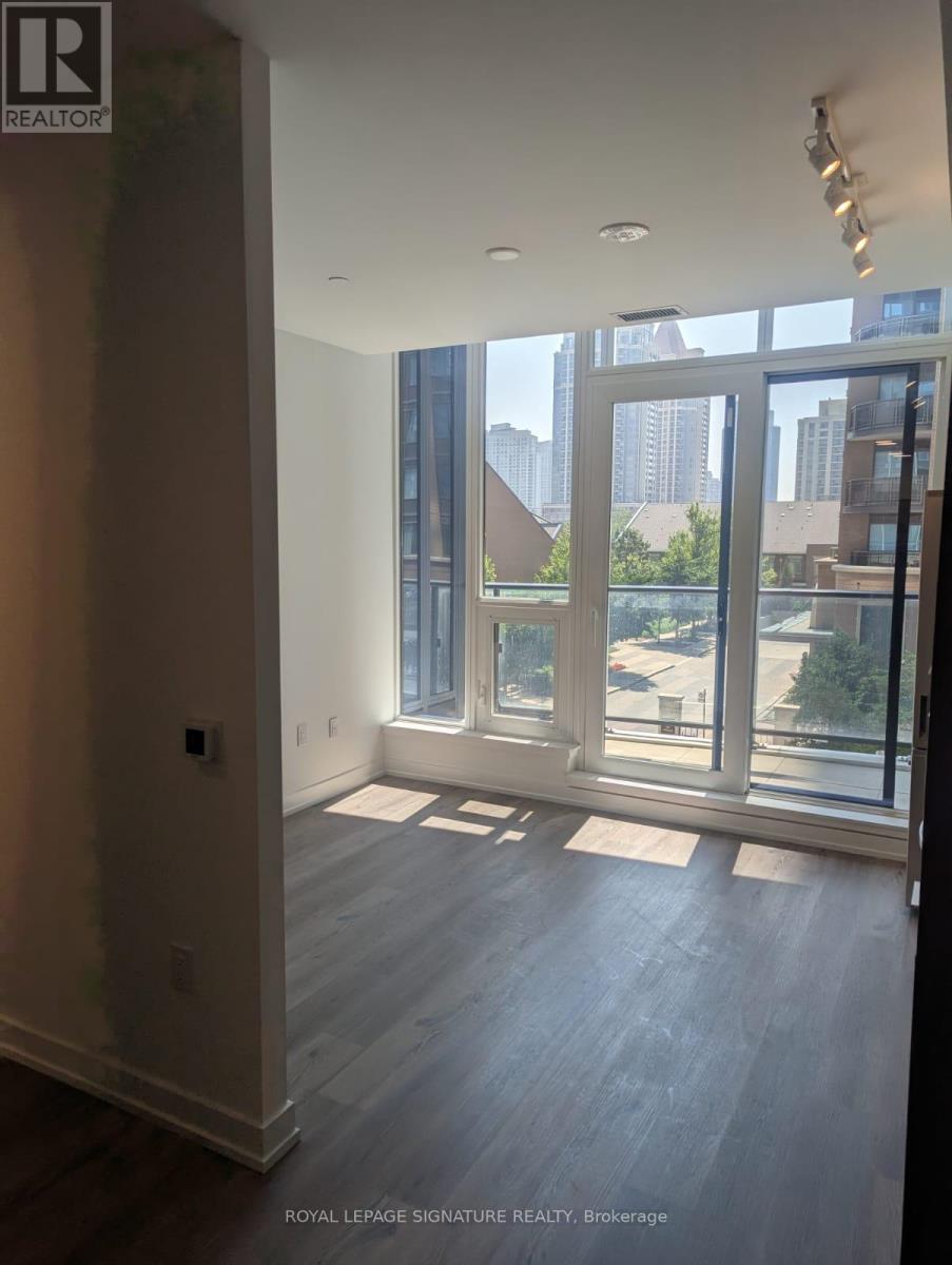 205 - 395 Square One Drive, Mississauga, Ontario  L5B 0P6 - Photo 16 - W12453590
