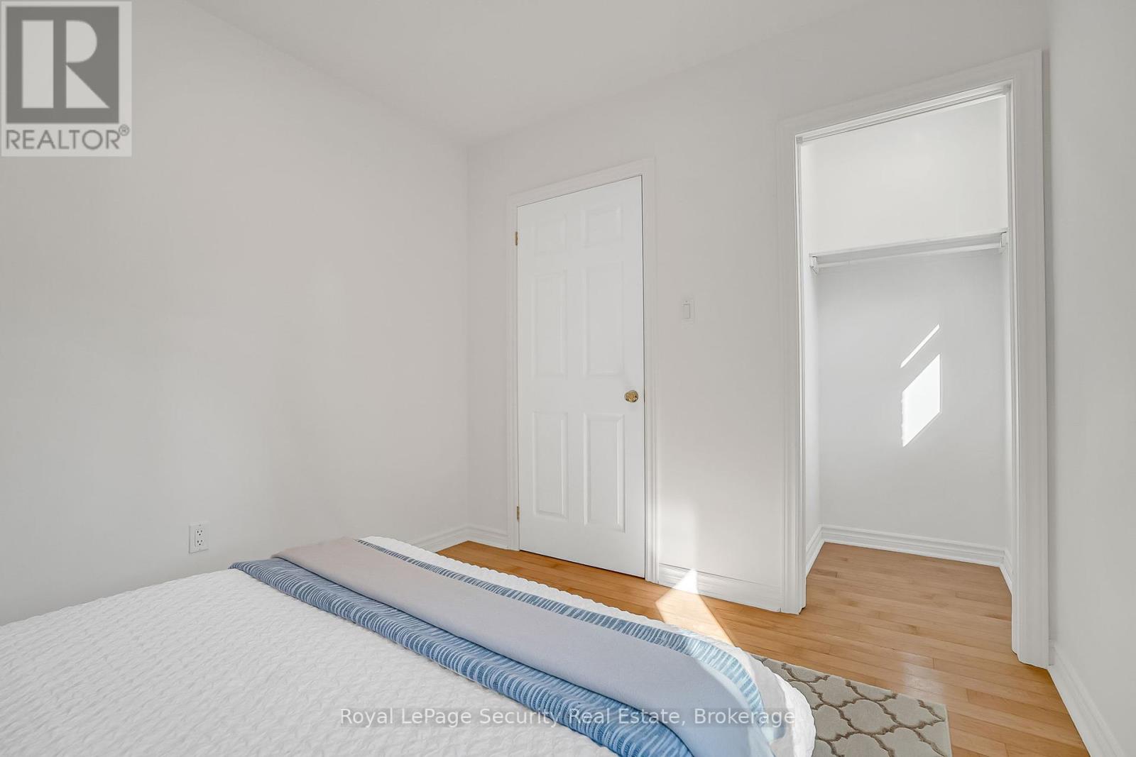 163 Church Street, Toronto, Ontario  M5B 1Y4 - Photo 15 - W12453597