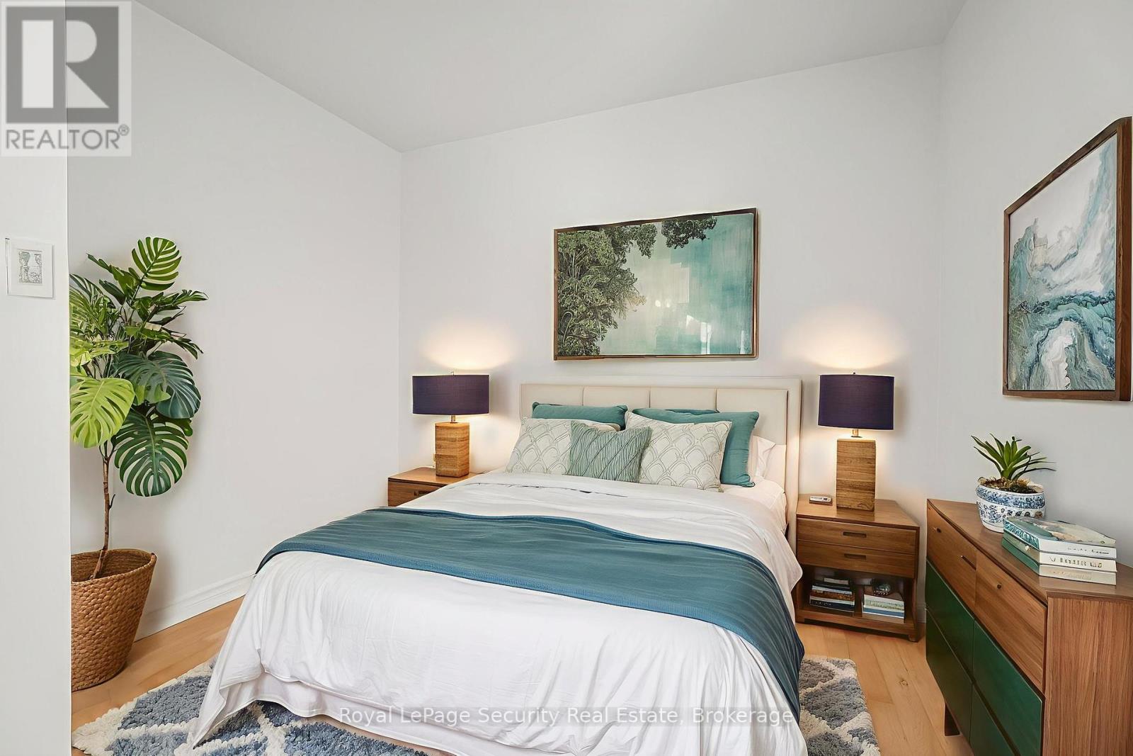 163 Church Street, Toronto, Ontario  M5B 1Y4 - Photo 19 - W12453597