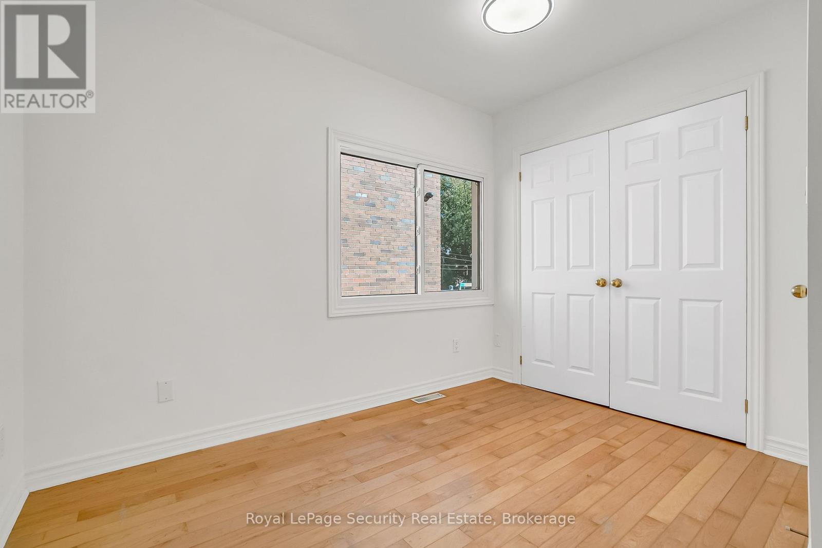 163 Church Street, Toronto, Ontario  M5B 1Y4 - Photo 21 - W12453597