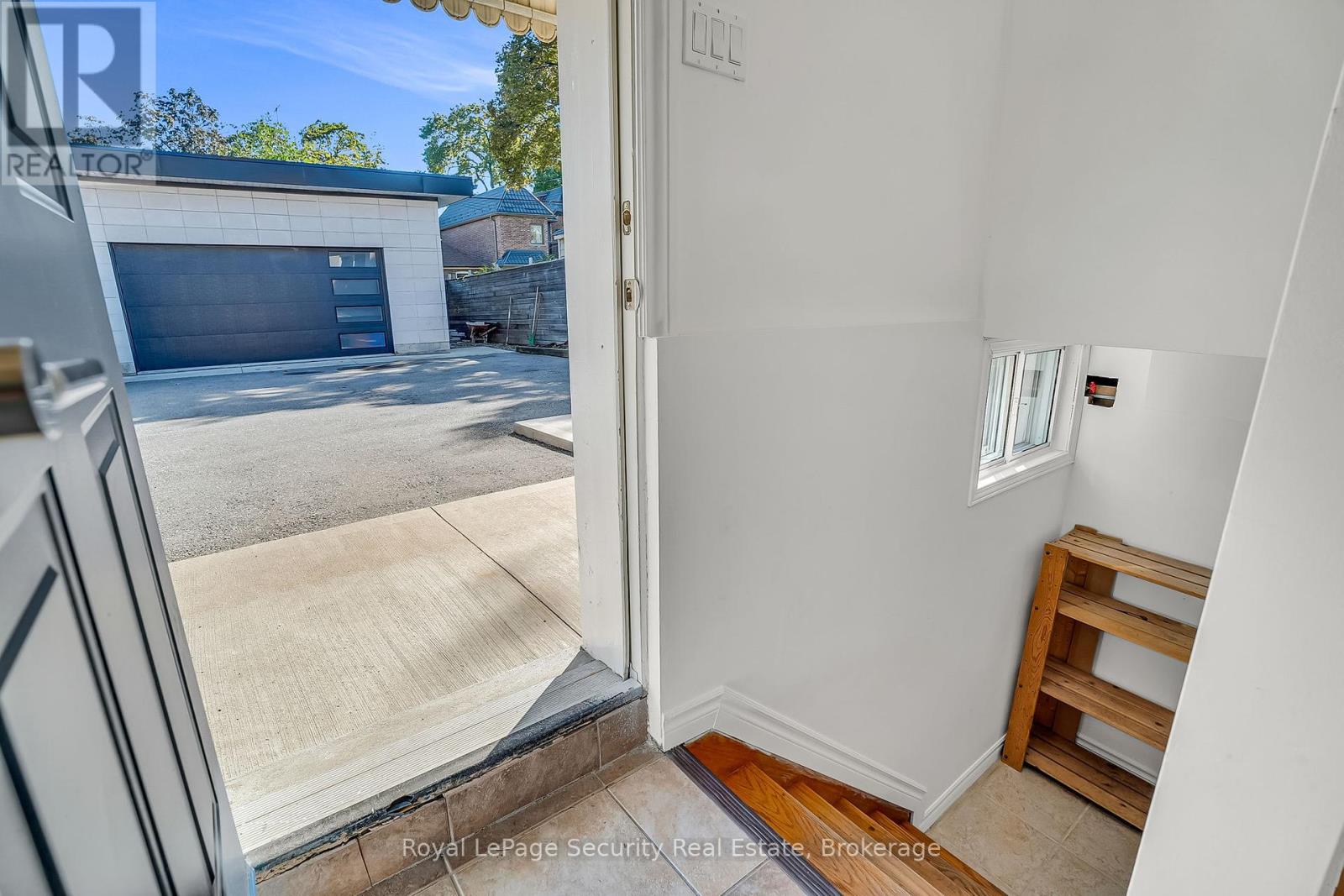 163 Church Street, Toronto, Ontario  M5B 1Y4 - Photo 24 - W12453597