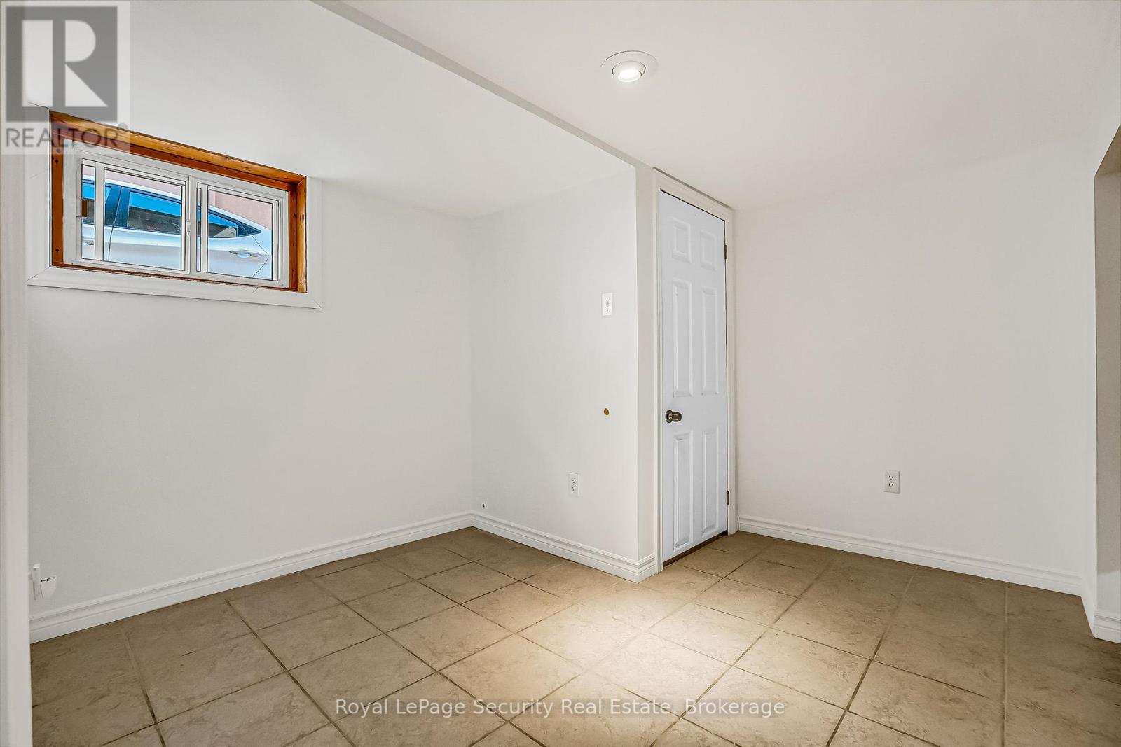 163 Church Street, Toronto, Ontario  M5B 1Y4 - Photo 31 - W12453597