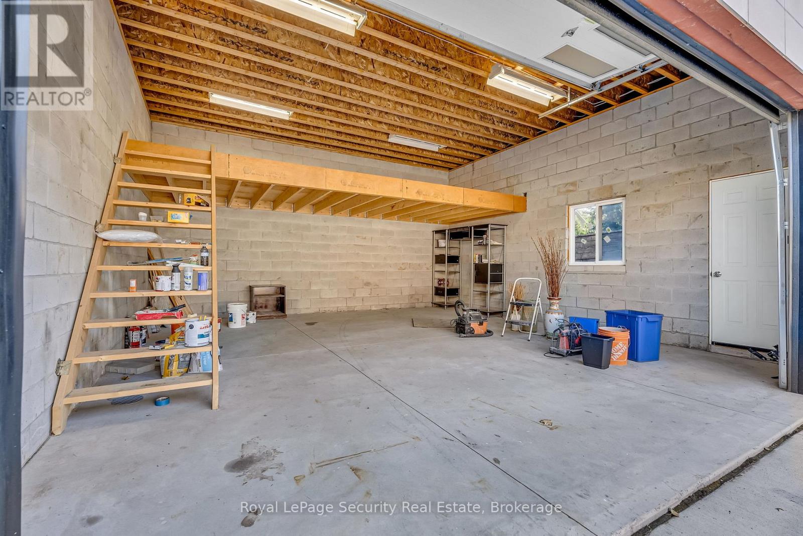 163 Church Street, Toronto, Ontario  M5B 1Y4 - Photo 41 - W12453597
