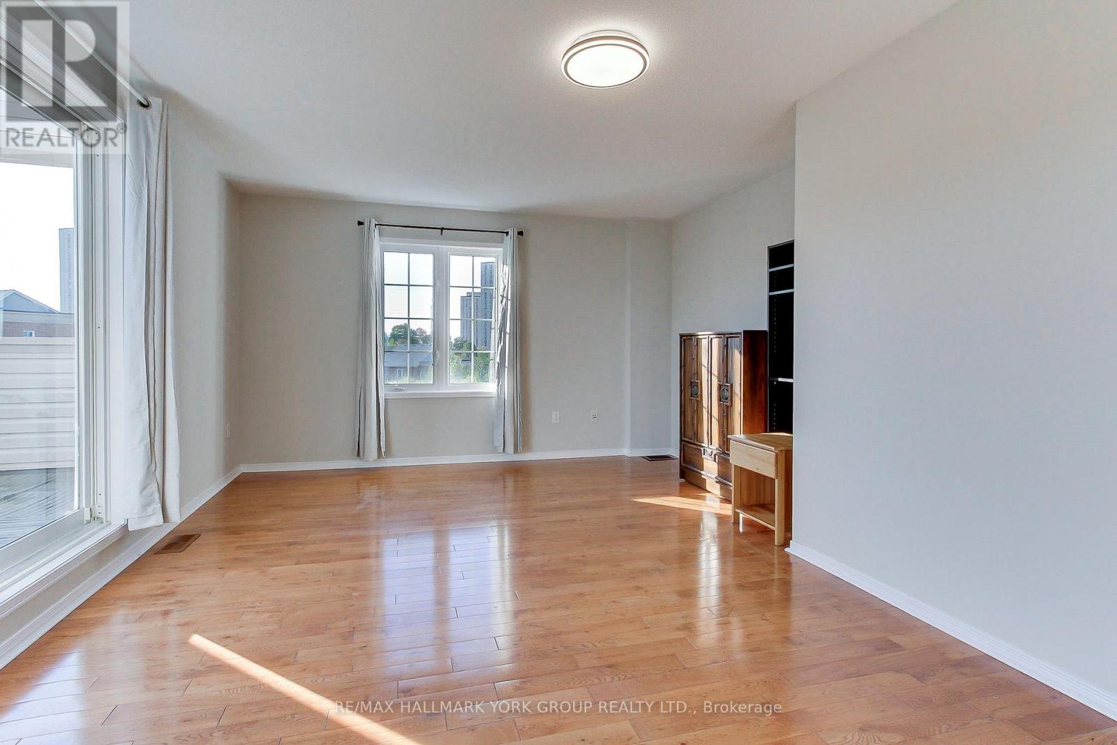 60 Delabo Drive, Toronto, Ontario  M3J 3S4 - Photo 38 - W12373945