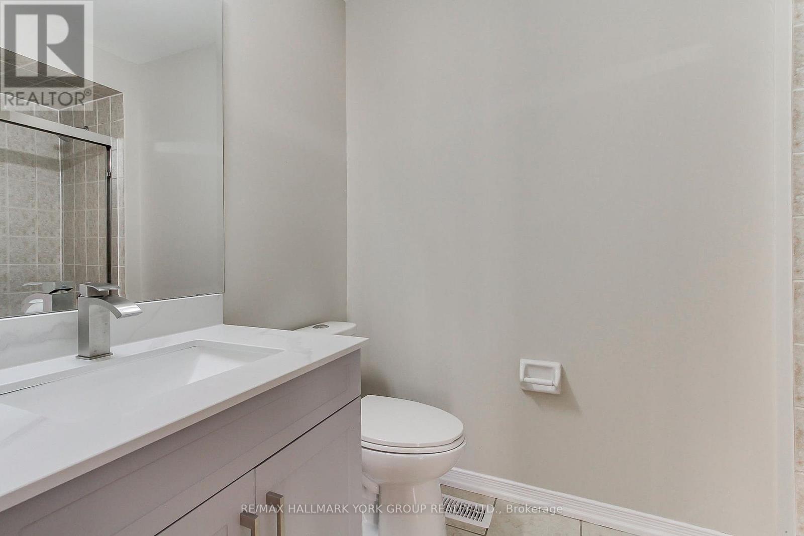60 Delabo Drive, Toronto, Ontario  M3J 3S4 - Photo 29 - W12373945