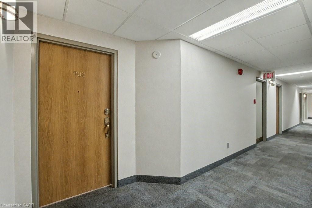 20 Ellen Street E Unit# 203, Kitchener, Ontario  N2H 6R7 - Photo 7 - 40777740